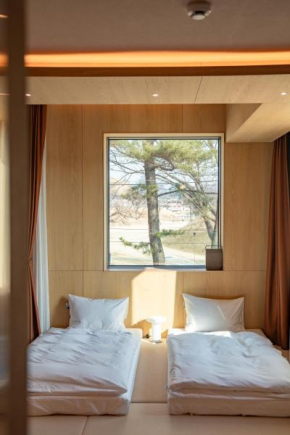 PBr7 Hotel Unusual Stay